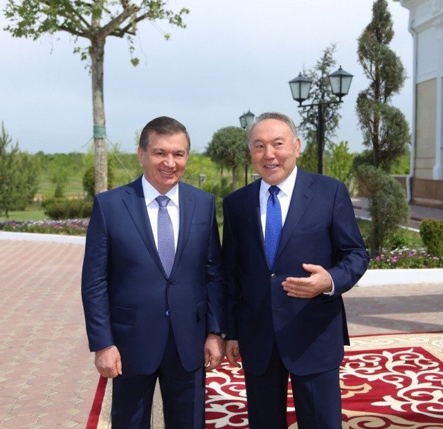 Состоялась рабочая встреча президентов Узбекистана и Казахстана