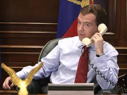 Абдулла Арипов и Дмитрий Медведев переговорили по телефону