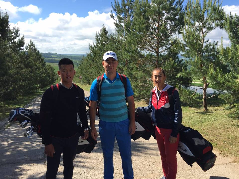 Узбекские гольфисты успешно играют в Казани