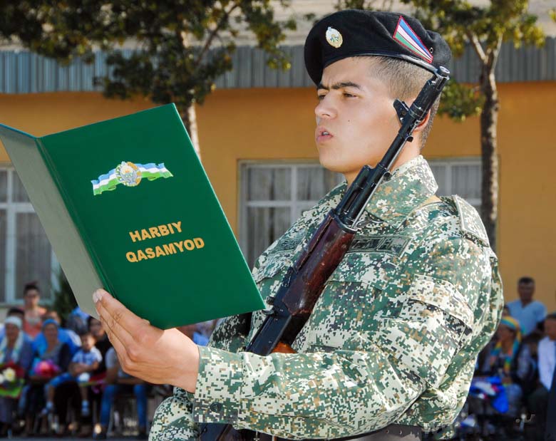 В воинских частях Узбекистана будут готовить в вузы