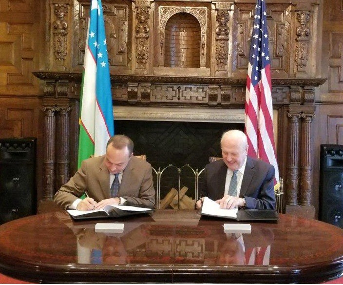 Узбекистан подписал меморандум с Институтом Центральной Азии и Кавказа