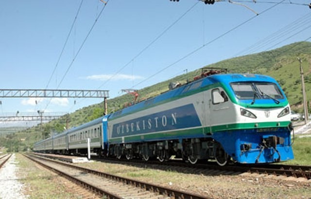 Сдана в эксплуатацию новая железнодорожная линия Бухара-Мискен