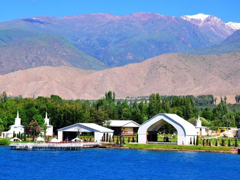 Кыргызстан может вернуть Узбекистану конфискованные пансионаты