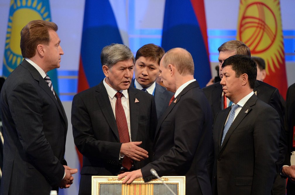 Сможет ли Узбекистан отказаться от системы прописки?