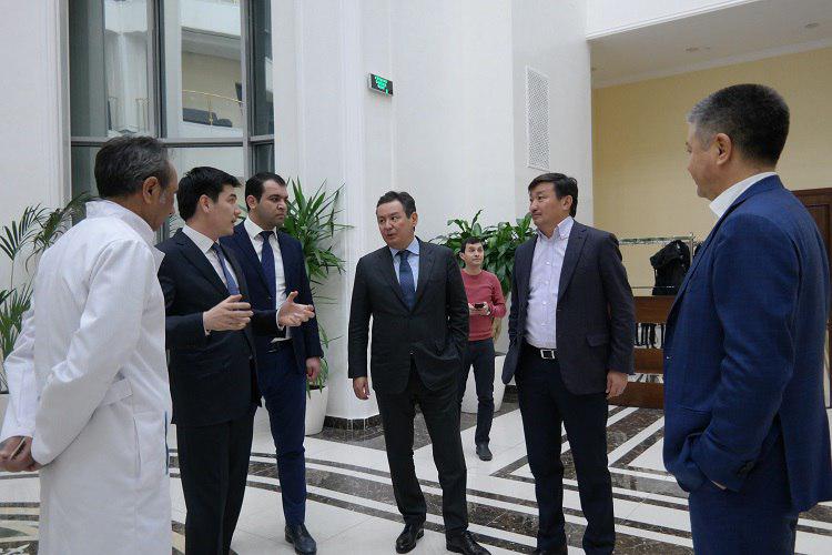 Центр спортивной медицины при НОК Узбекистана впечатлил гостей из Казахстана