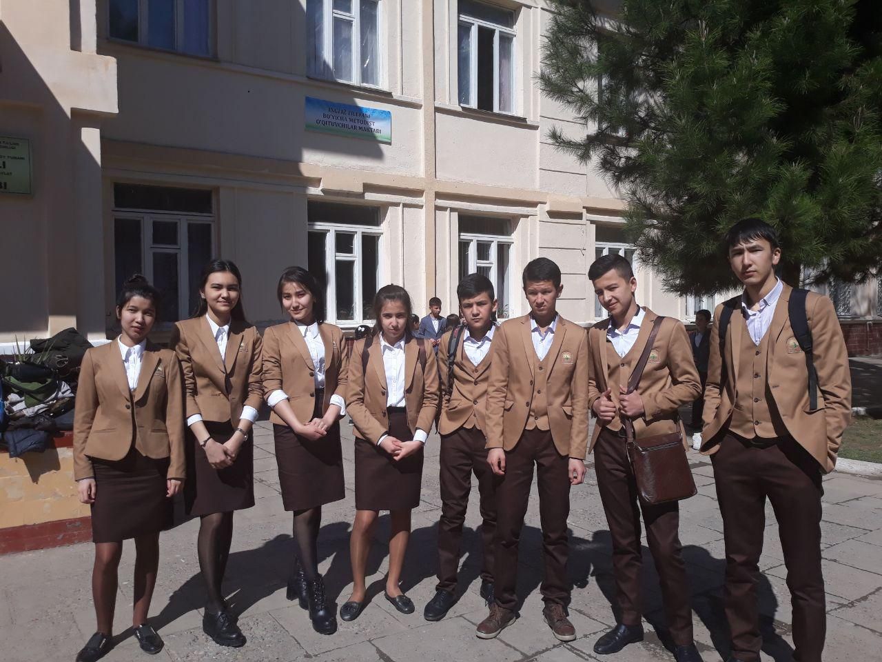 В двух школах Узбекистана началось тестирование новой формы