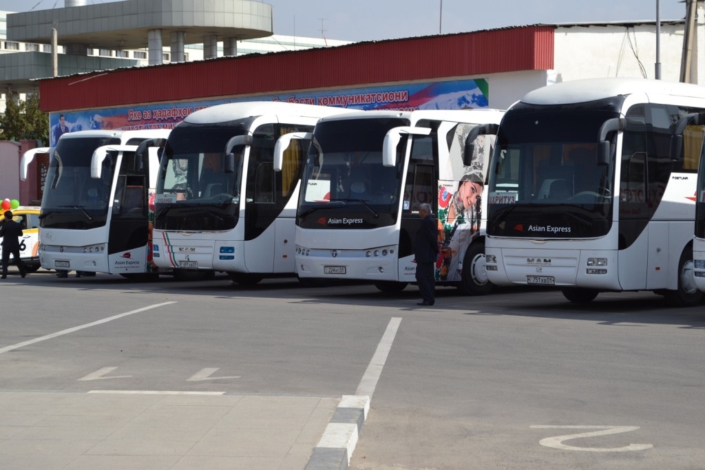 После 26 летнего перерыва автобусы свяжут города Узбекистана и Таджикистана