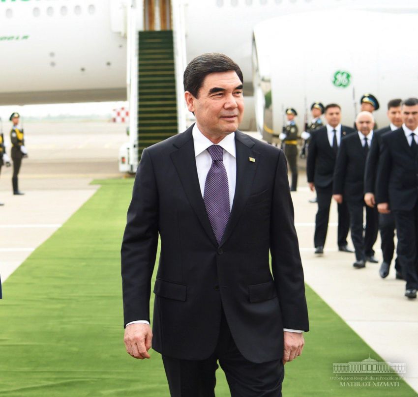 Начался визит Президента Туркменистана в Узбекистан