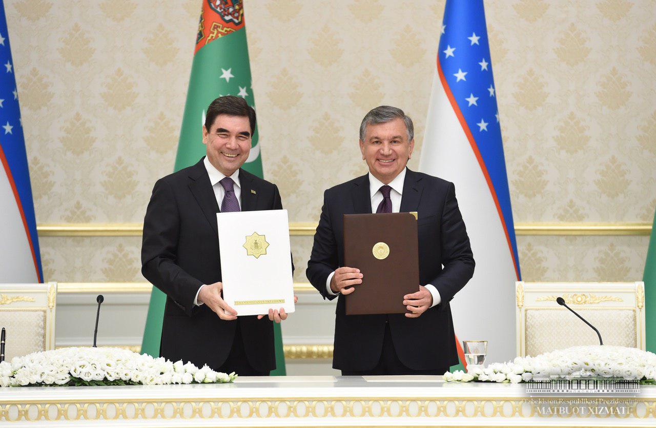 Узбекистан и Туркменистан подписали более 30 документов