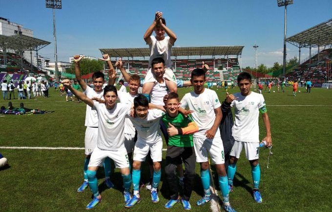 Юные футболисты из Узбекистана сыграют в полуфинале ЧМ