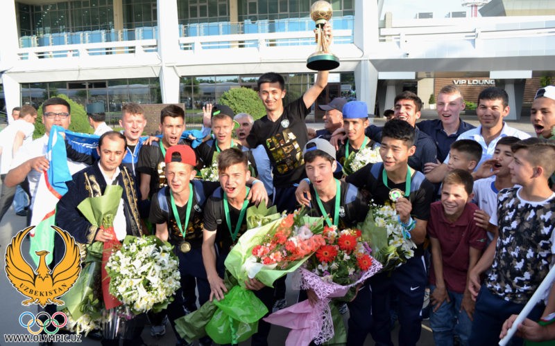 Ташкент встретил чемпионов