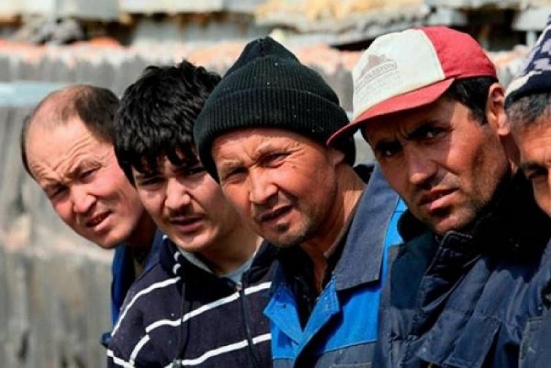 Более 30 узбекистанцев задержаны в Астраханской области