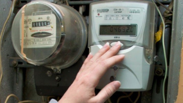 Узбекистанцы больше не будут платить за периодическую проверку электросчетчиков
