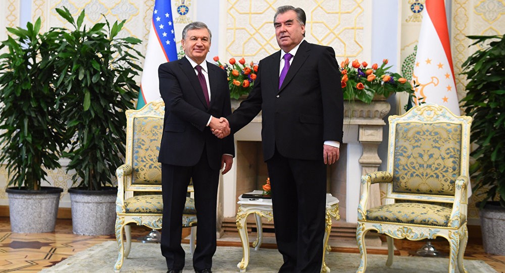 Президенты Узбекистана и Таджикистана посетят выставку таджикской промышленности