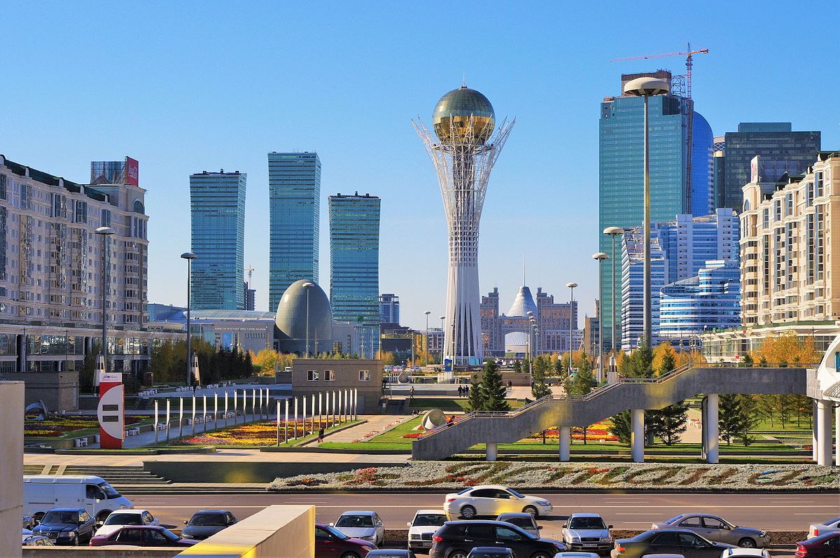 В Астане началась работа по организации узбекского торгового комплекса