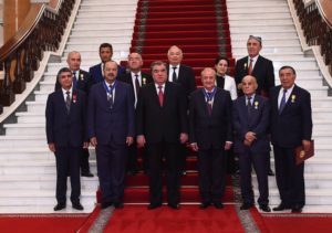 Абдулла Арипов и Абдулазиз Камилов удостоены высоких госнаград Таджикистана