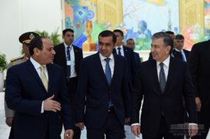 Шавкат Мирзиёев встретил Президента Египта