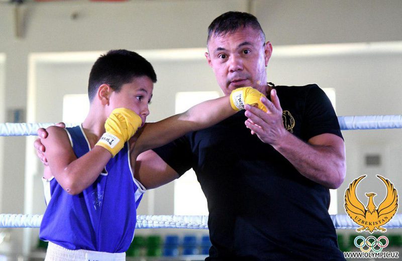 Юные боксеры Узбекистана получили мастер-класс от Кости Дзю
