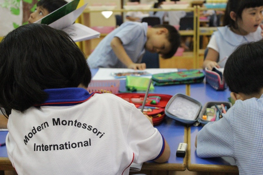 Сингапур создаст в Узбекистане сеть детсадов Modern Montessori International