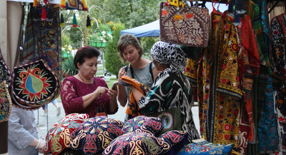«Сувениры Узбекистана»: в Ташкенте прошла первая республиканская выставка-ярмарка