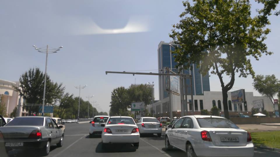 На перекрестках Ташкента теперь можно поворачивать на красный свет