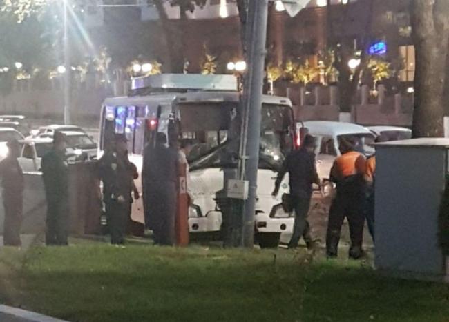В Ташкенте произошло очередное ДТП с участием пассажирского автобуса