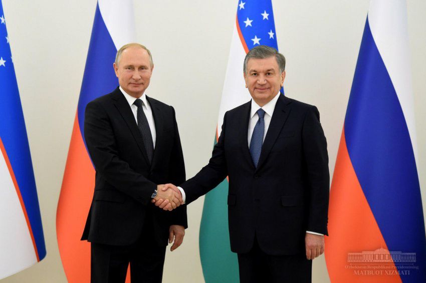 Начались переговоры Мирзиёева и Путина