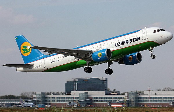 Самолет НАК после 14-часовой задержки прилетел из Стамбула в Ташкент