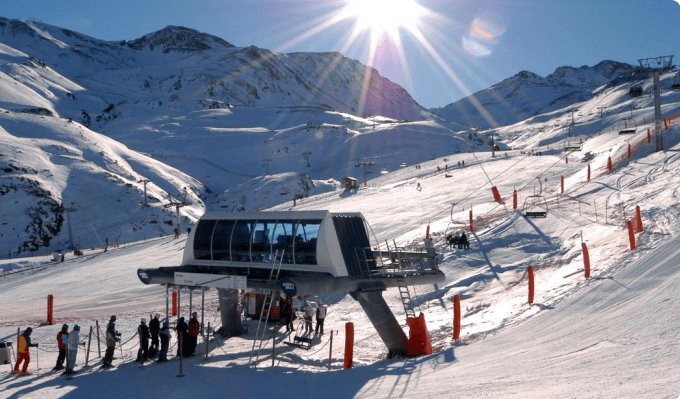 Amirsoy: открытие горнолыжного курорта перенесено на декабрь 2019 года