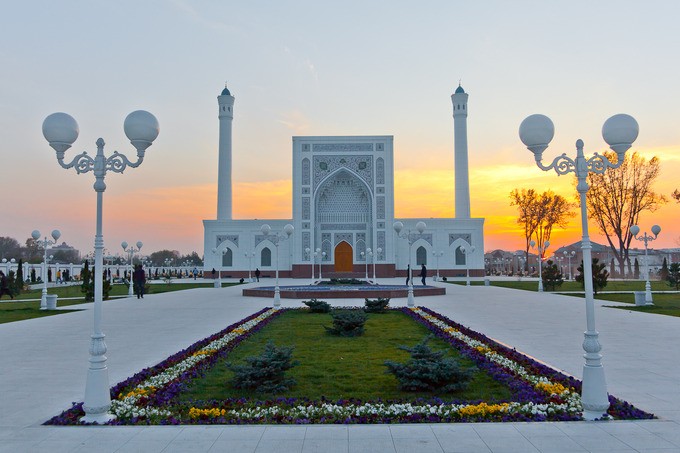 New York Times рекомендует посетить Узбекистан