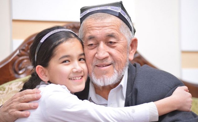 В каком возрасте узбекистанцы начинают стареть?