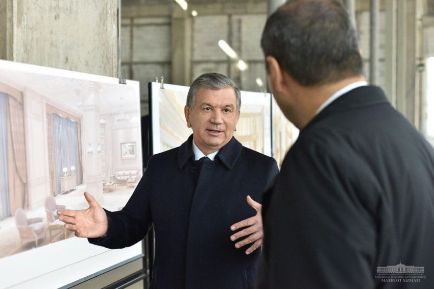 Шавкат Мирзиёев посетил стройплощадки Tashkent City и Humo Arena