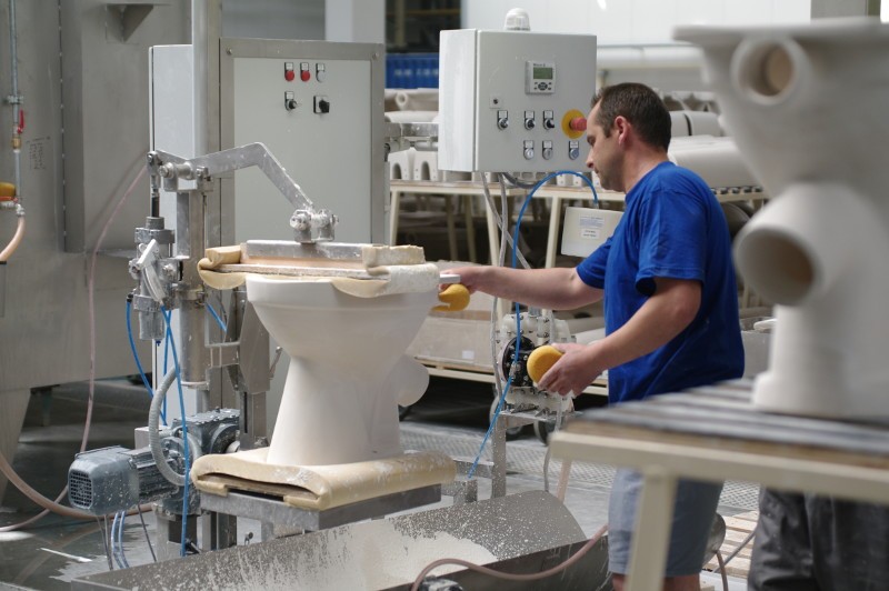 Малазийская компания организует в Узбекистане производство санитарно-керамических изделий