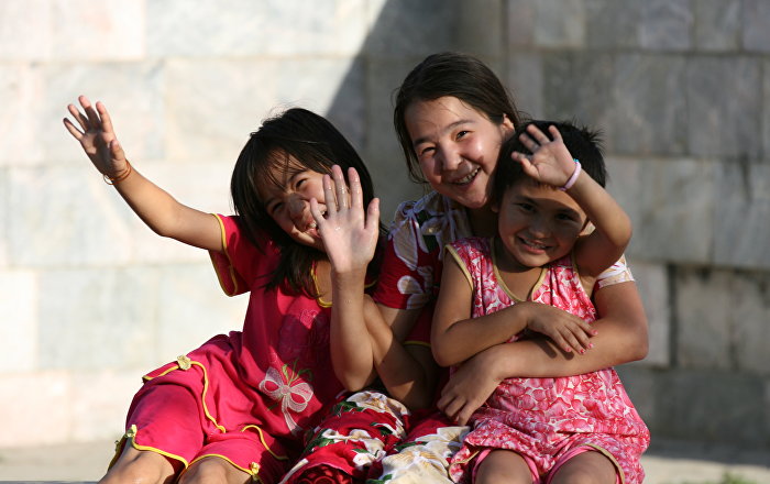 Узбекистан поднялся на три ступени в рейтинге счастливых стран мира
