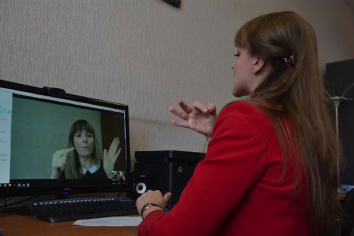 В Узбекистане появится Диспетчерская служба для лиц с нарушениями слуха и речи
