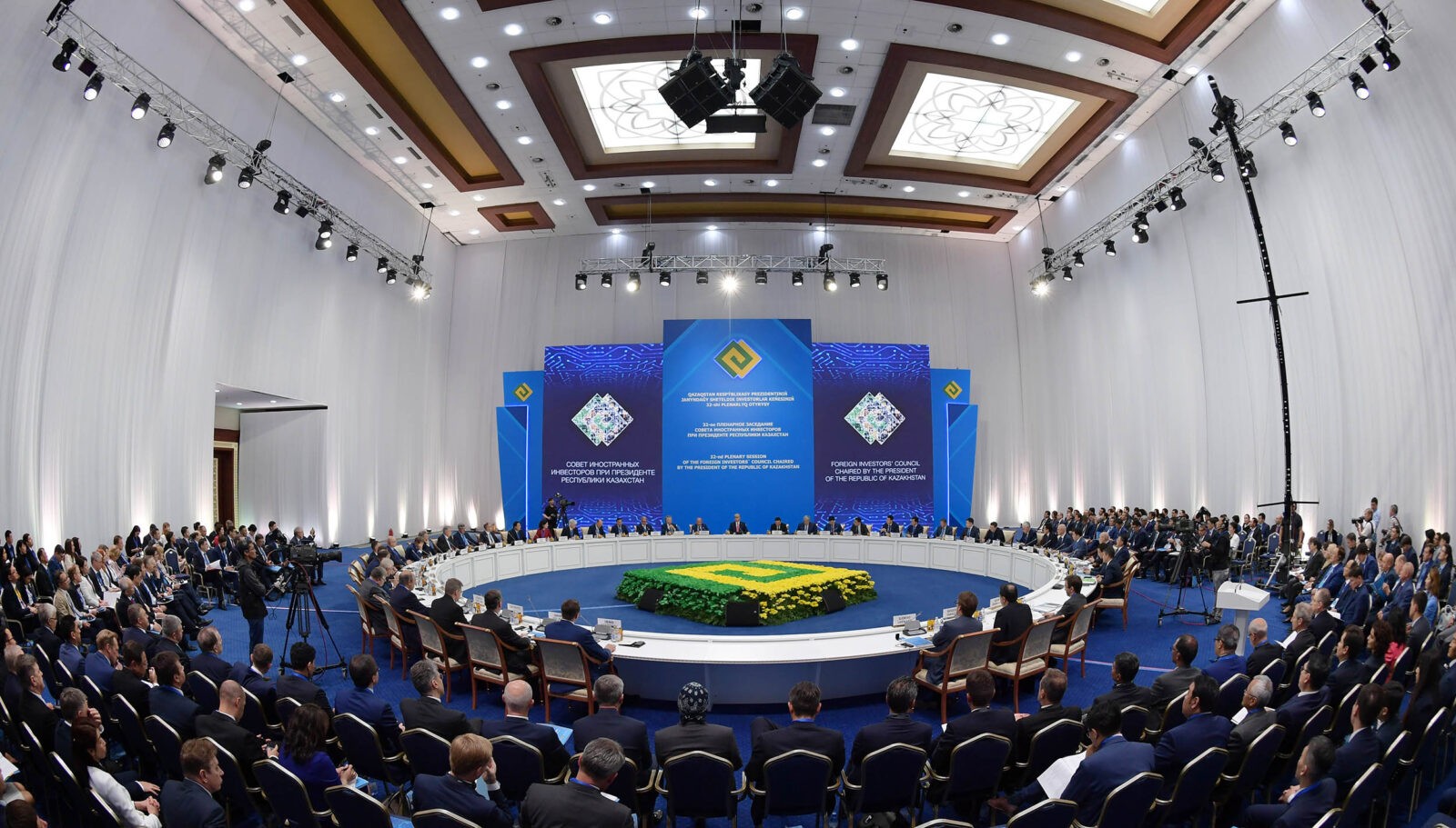 Совет (не)доверия. Что пошло не так в Национальном совете общественного доверия Казахстана?
