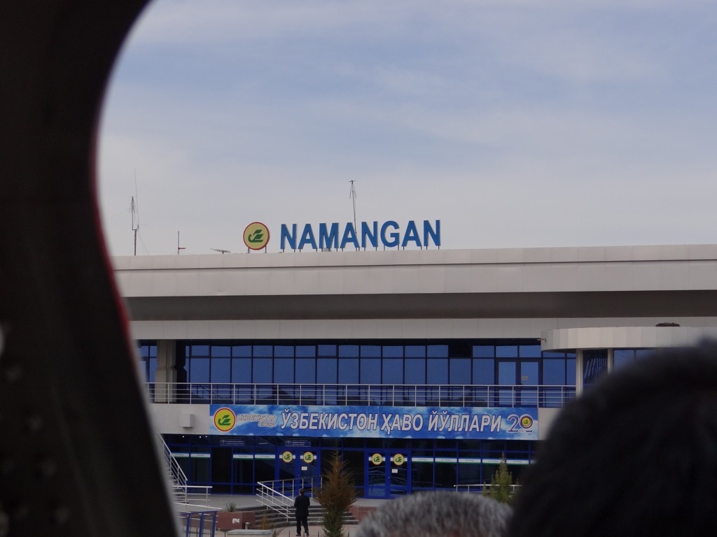 Пять пассажиров были сняты с рейса Ташкент-Наманган