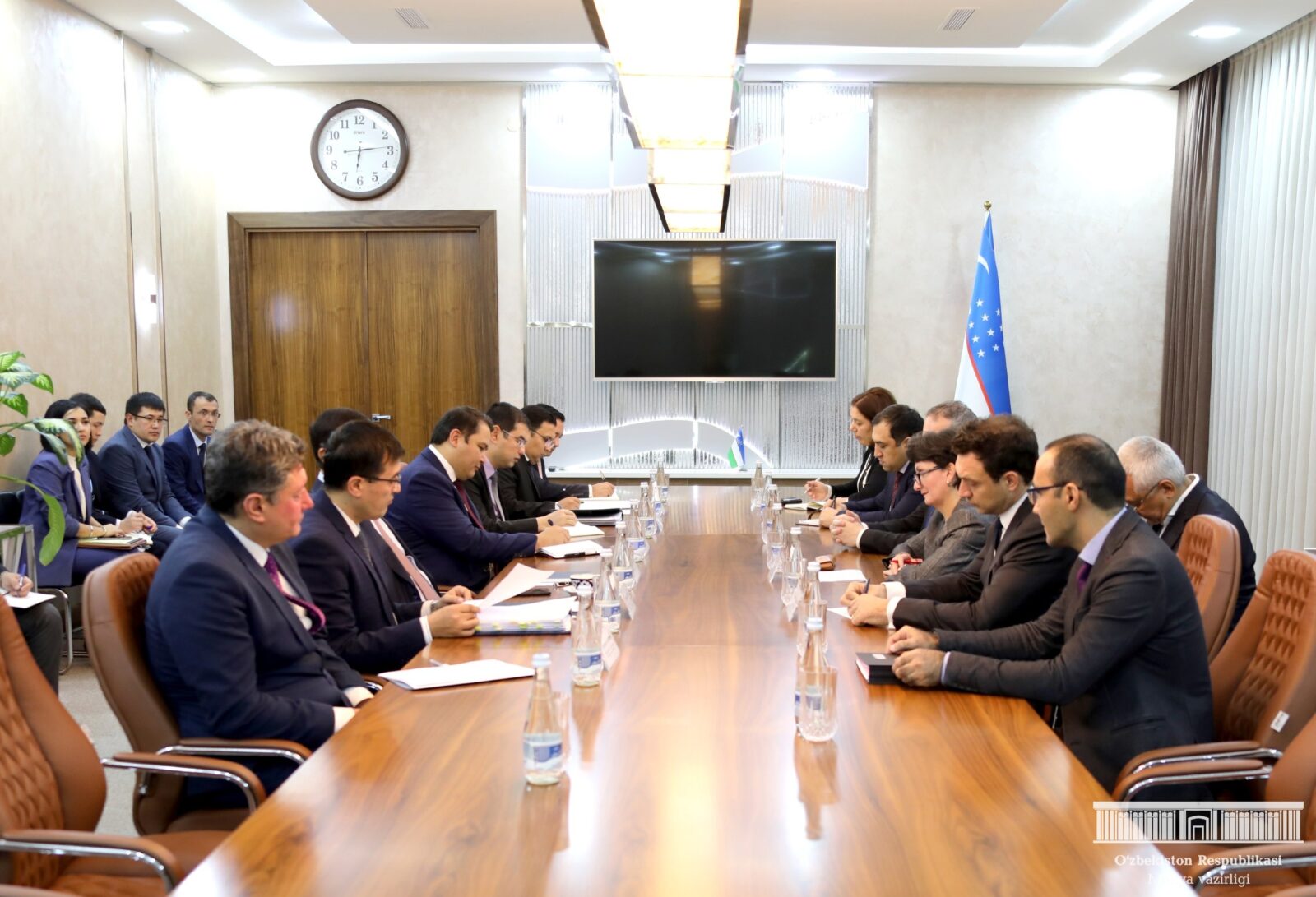 Узбекистан и АБР подписали займ на сумму 500 млн долларов США