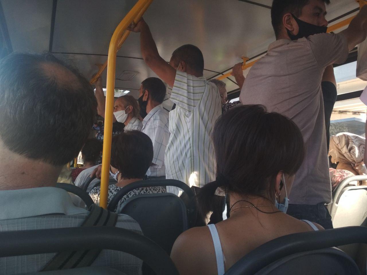 Спецкомиссия: пассажиров автобусов