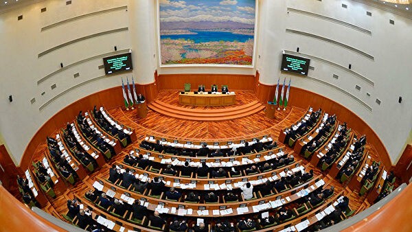 Ўзбекистонда парламент текшируви механизми жорий этилади