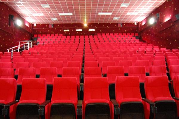 С 5 сентября возобновляется деятельность кинотеатров и религиозных учреждений