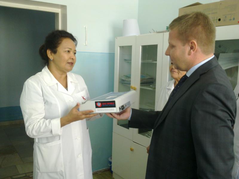 Чехия предоставила медицинское оборудование детской больнице в Нукусе