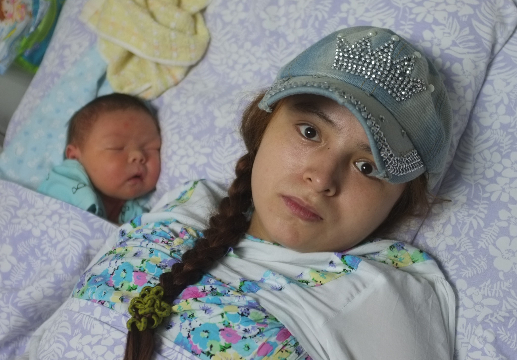 Новорожденные дети Узбекистан
