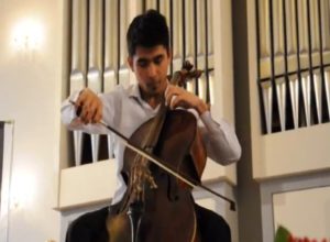 Музыканты из Узбекистана завоевали медали на конкурсе виолончелистов (видео)