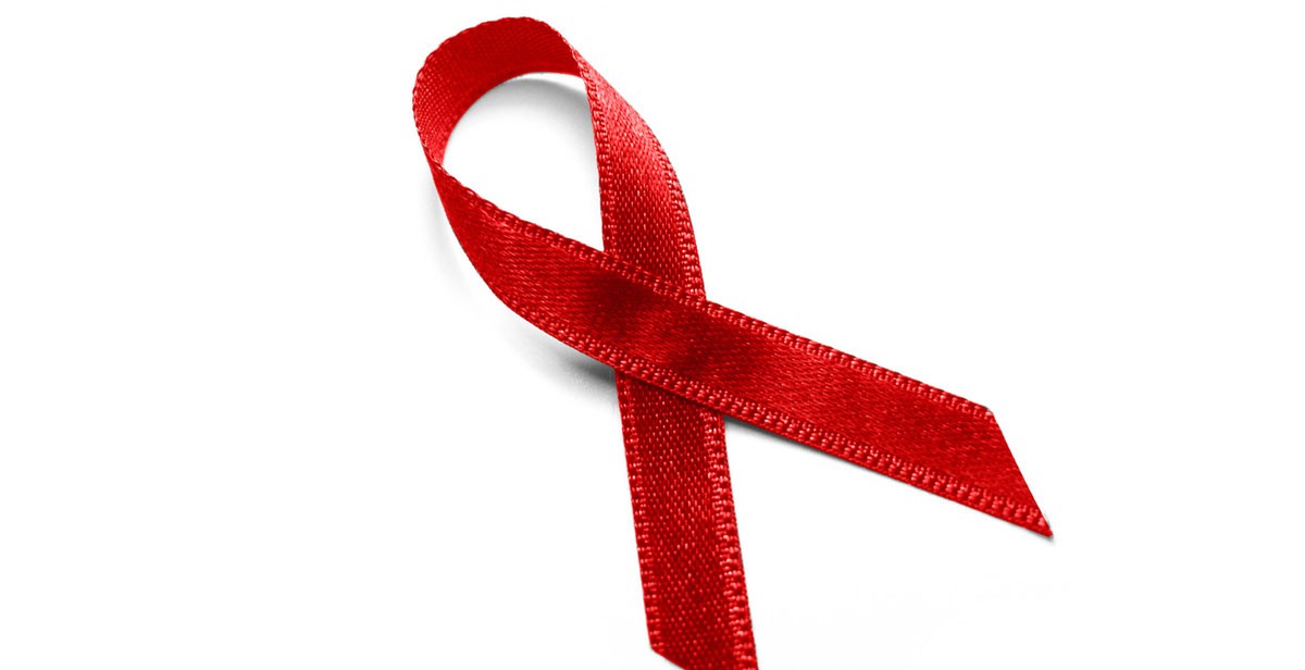 Несовершеннолетние ВИЧ-инфицированные будут получать пособие