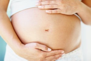 Пособия по беременности и родам будут платить работодатели