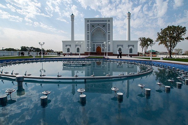 Управление мусульман Узбекистана призвало уважать чувства верующих