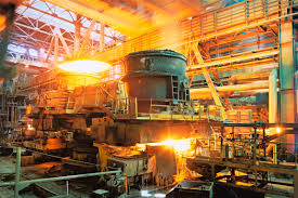 Удельный вес предприятий черной металлургии - 2.3%