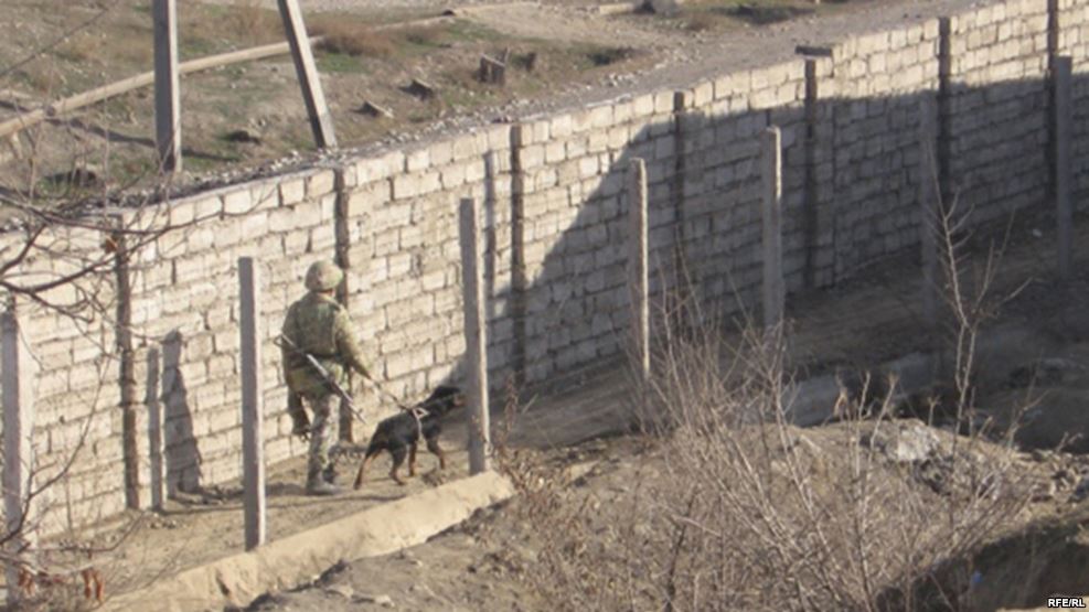 Пограничники Узбекистана контролируют ситуацию на границе с Казахстаном