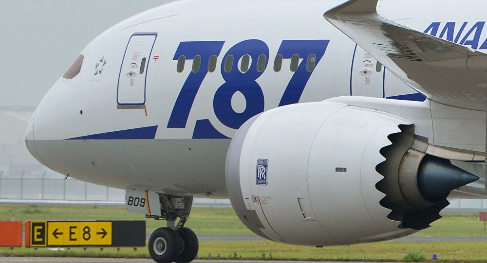 Первый Boeing 787 Dreamliner прибыл для работы в Узбекистане